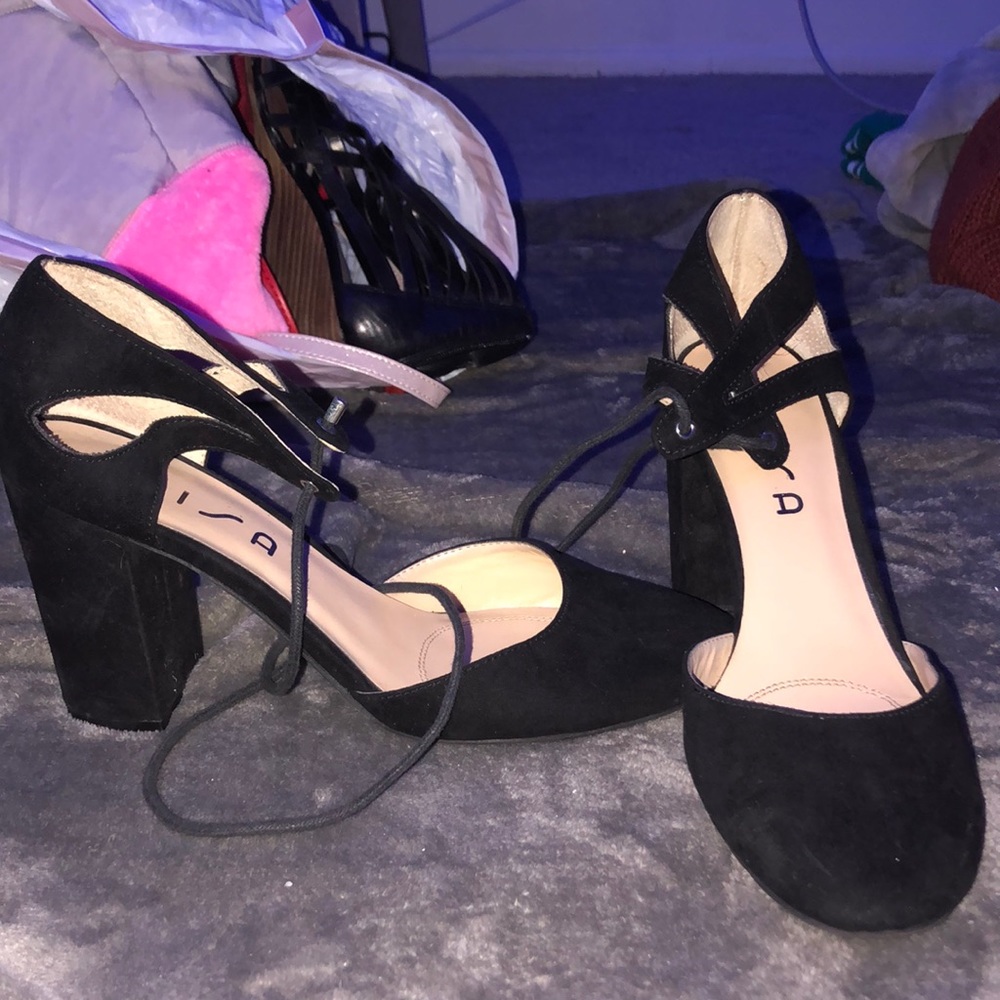 Black Chunky Heels